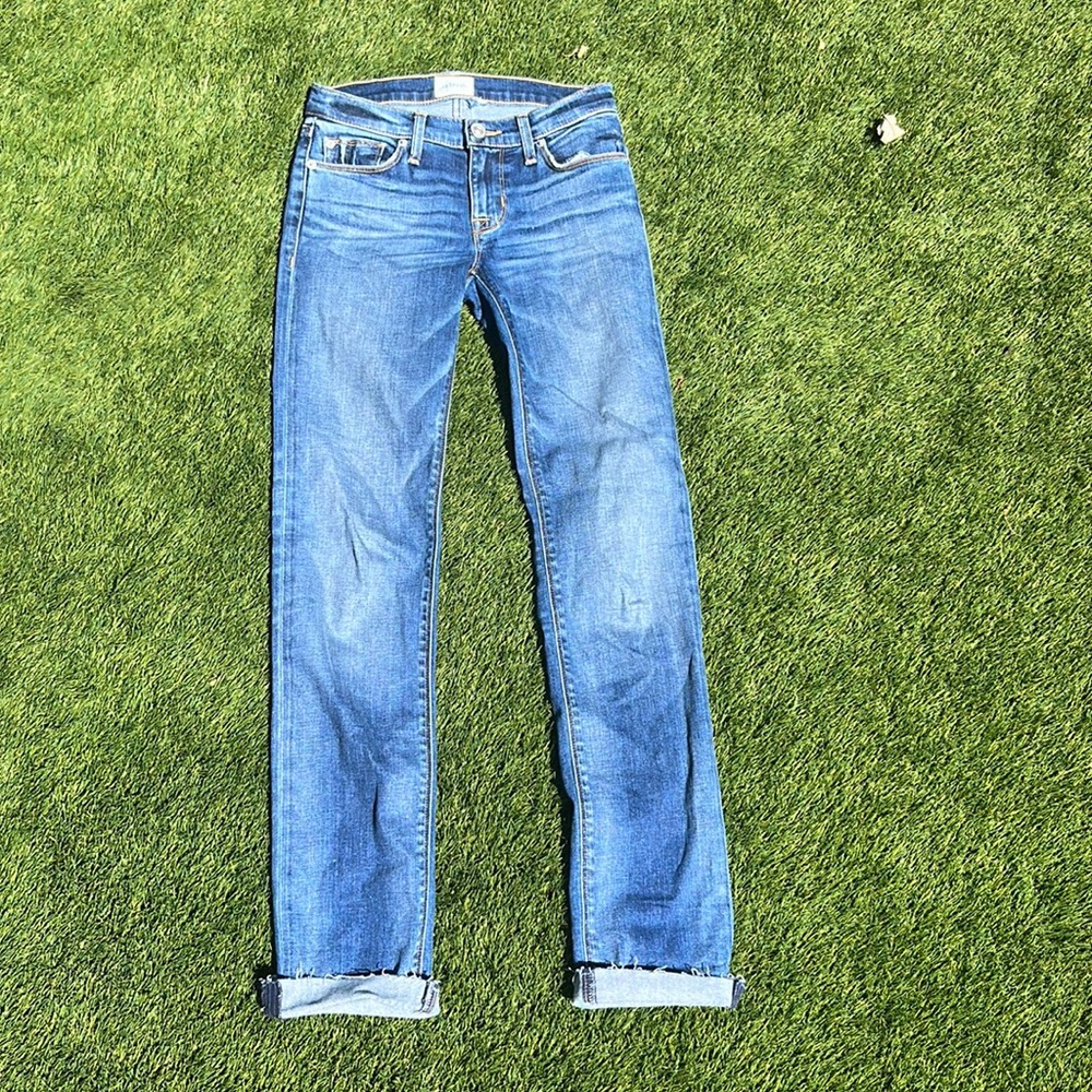 Straight leg blue jeans
